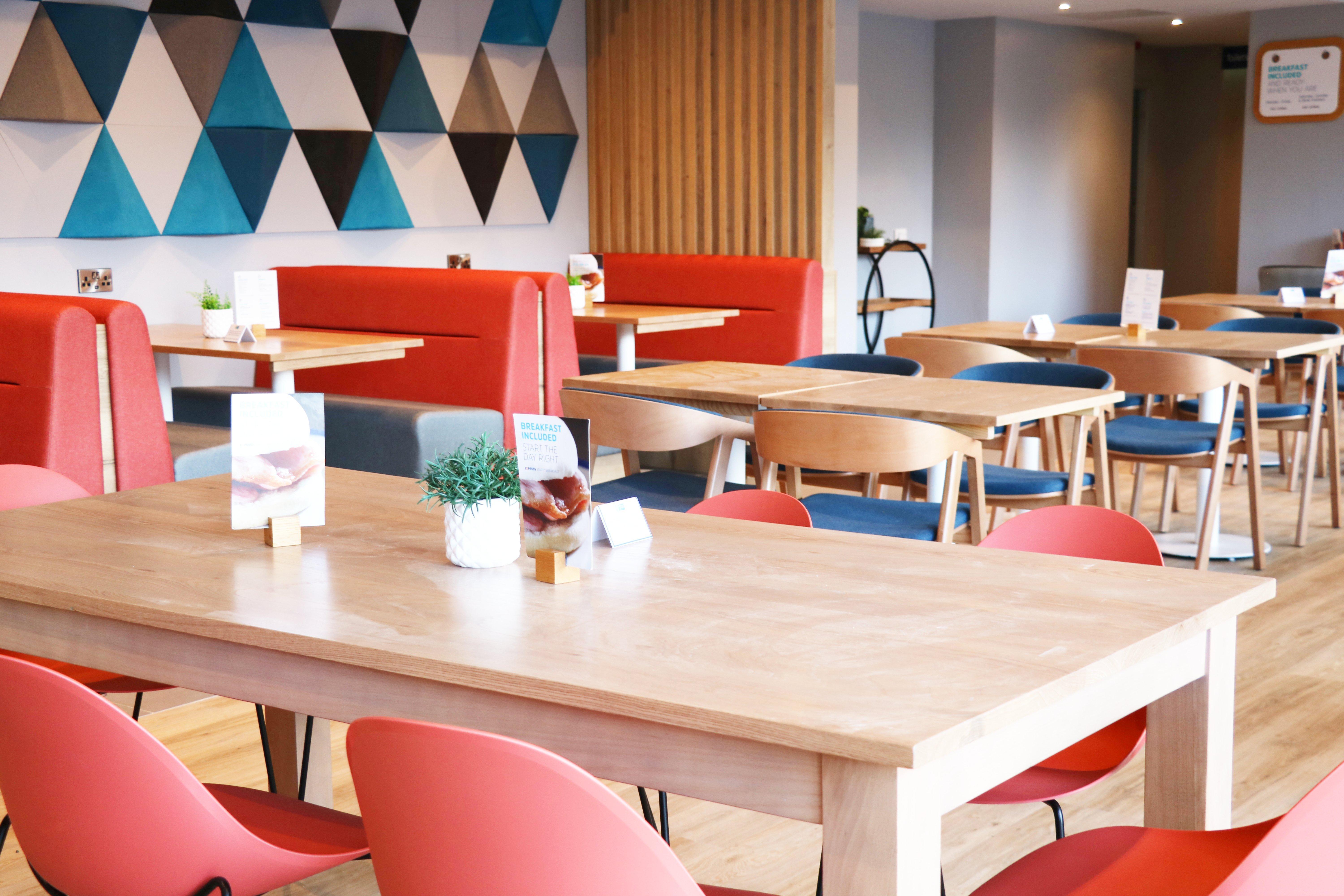 Holiday Inn Express, Chester Racecourse By Ihg Dış mekan fotoğraf