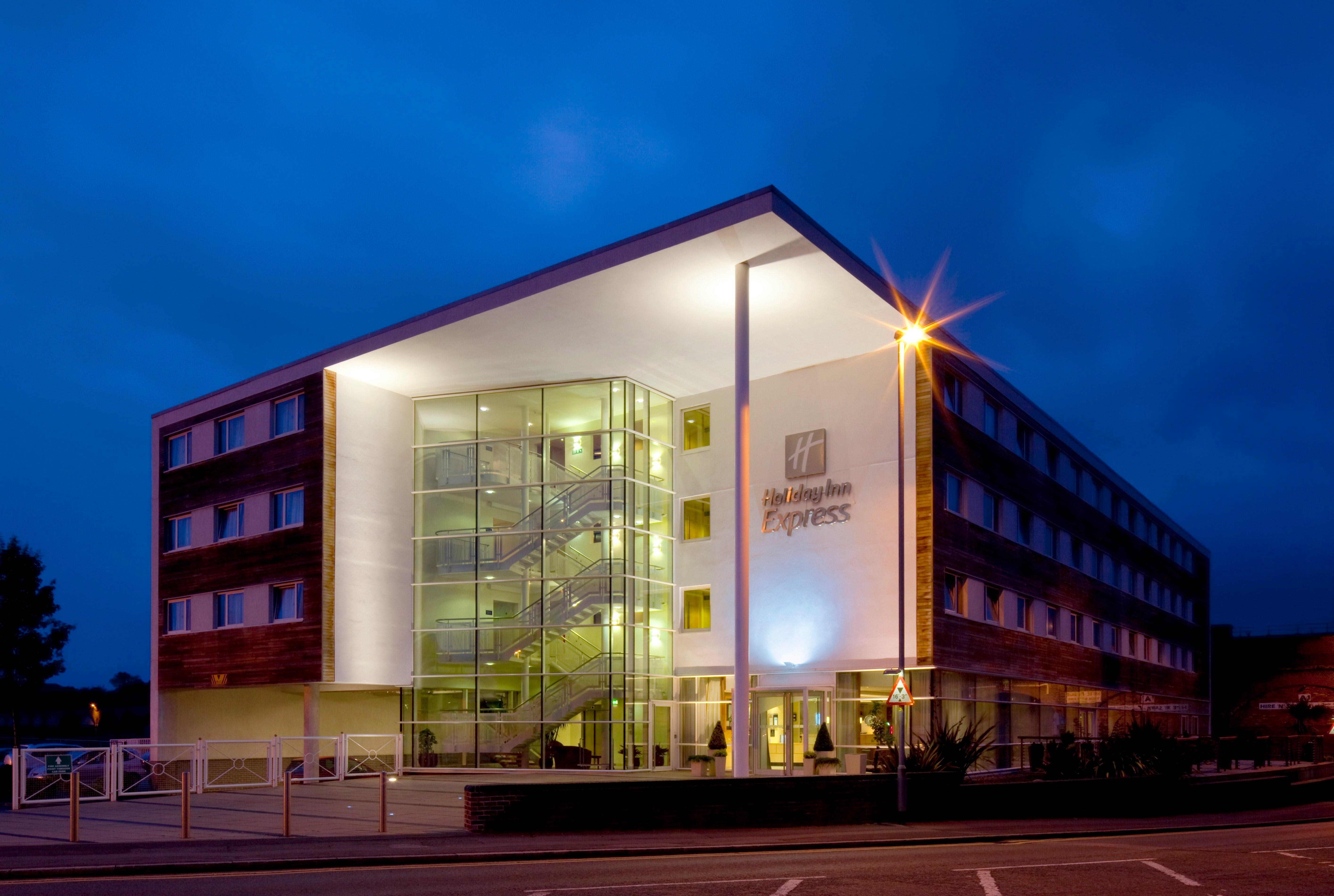 Holiday Inn Express, Chester Racecourse By Ihg Dış mekan fotoğraf