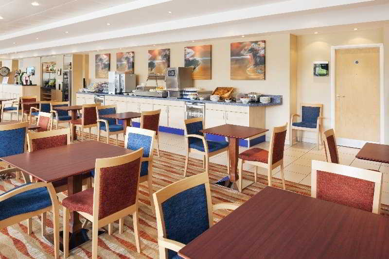Holiday Inn Express, Chester Racecourse By Ihg Dış mekan fotoğraf